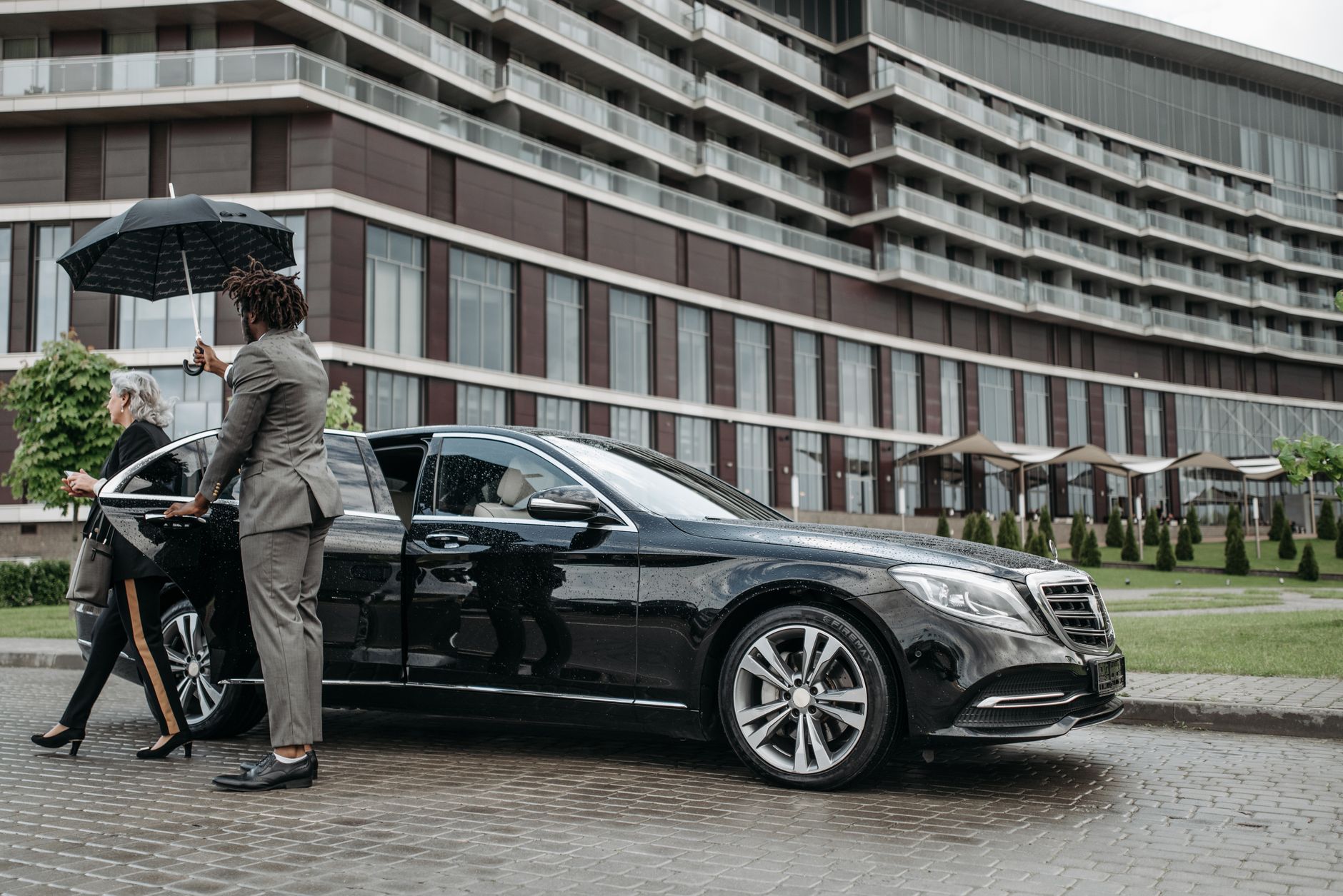 Chauffeur privé équipe à Caen